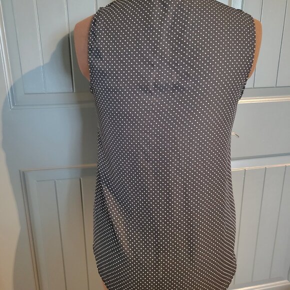 George black and white's polka dotted top - Picture 2 of 5